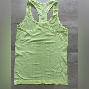 Lululemon Swiftly Tech Racerback Tank Top 2.0 Race Length